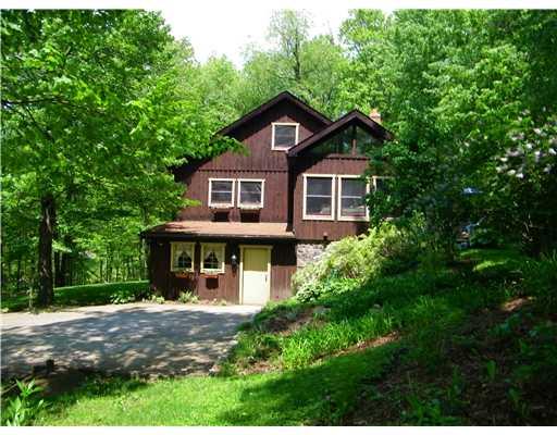 383 Irwin Road Gibsonia, PA 15044 - Photo 2 of 17 Exterior Front.