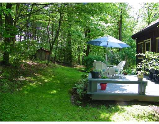383 Irwin Road Gibsonia, PA 15044 - Photo 15 of 17 Patio/Deck.