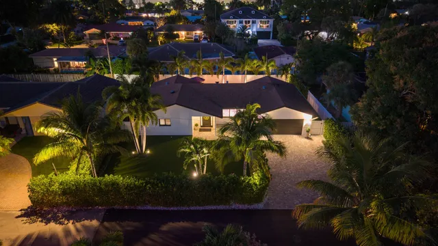 $1,495,000 | 833 Northwest 6th Terrace, Boca Raton, FL 33486