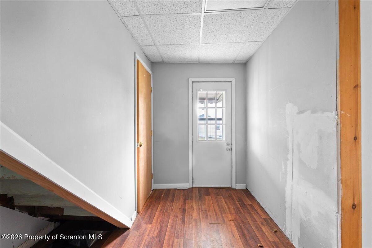 1134 Hampton Street Scranton, PA 18504 - Photo 20 of 48 26-Apartment One Rear Entry