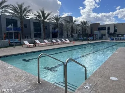 $1,850 | 353 East Bonneville Avenue, Unit 811, Las Vegas, NV 89101