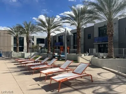 $1,850 | 353 East Bonneville Avenue, Unit 811, Las Vegas, NV 89101