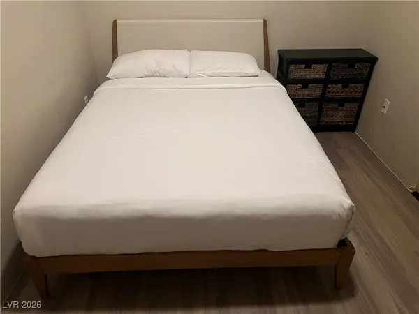 $1,850 | 353 East Bonneville Avenue, Unit 811, Las Vegas, NV 89101