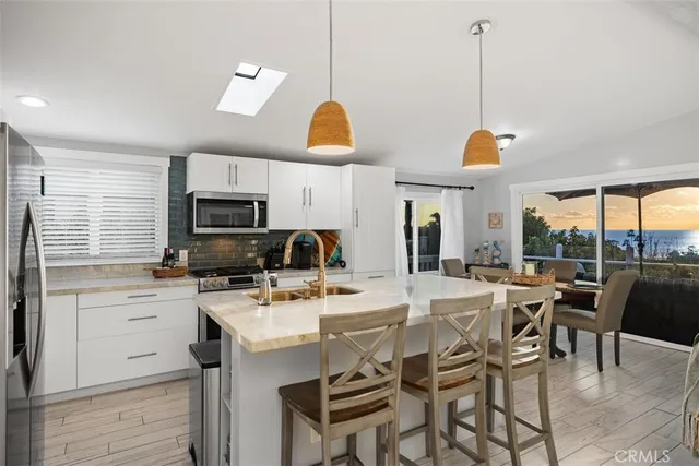 $549,000 | 30802 Coast Highway, Unit L3, Laguna Beach, CA 92651