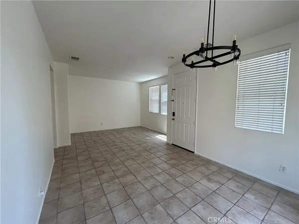 $2,700 | 28429 Socorro Street, Unit 24, Murrieta, CA 92563