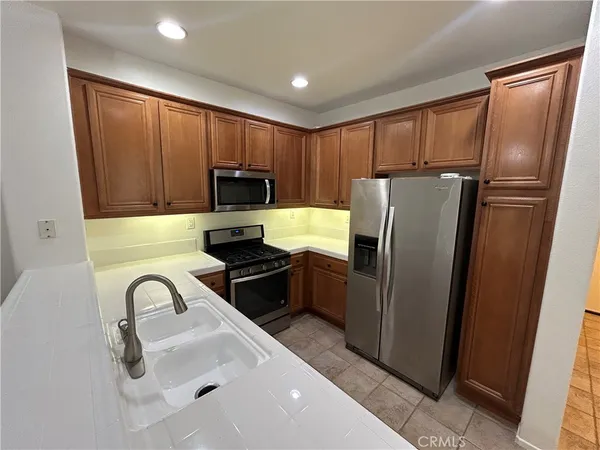 $2,700 | 28429 Socorro Street, Unit 24, Murrieta, CA 92563
