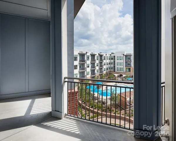 $1,551 | 345 Sharon Twp Lane, Unit A1, Charlotte, NC 28211