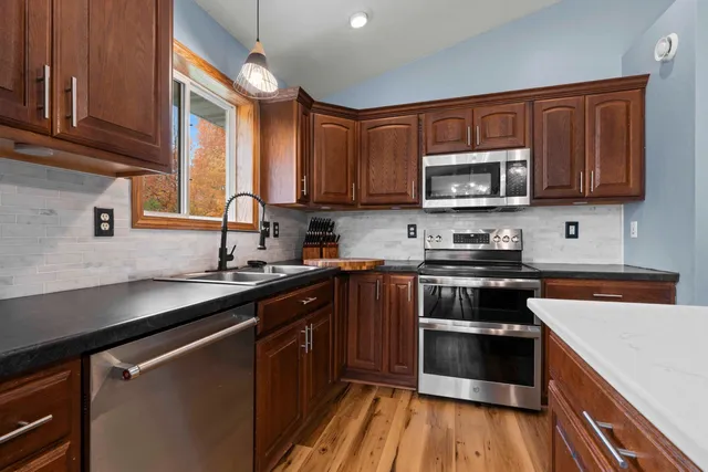 $490,000 | 10050 South County K, Merrill, WI 54452