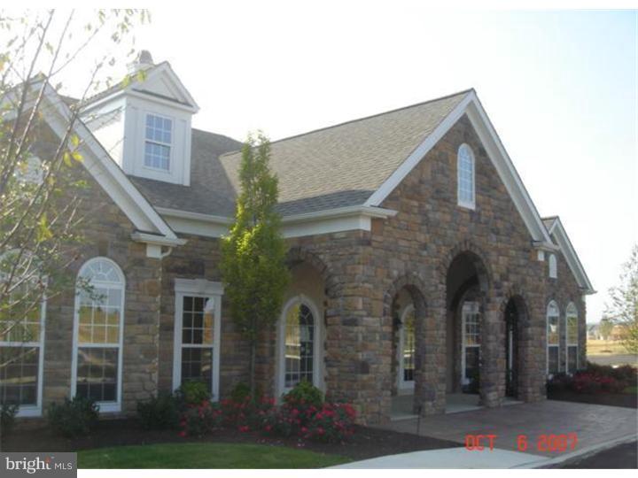 8925 Colebrook Road, Unit 241 Breinigsville, PA 18031 - Photo 11 of 13 Gallery Image 11