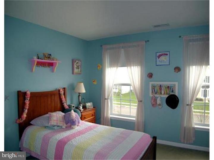 8925 Colebrook Road, Unit 241 Breinigsville, PA 18031 - Photo 7 of 13 Gallery Image 7