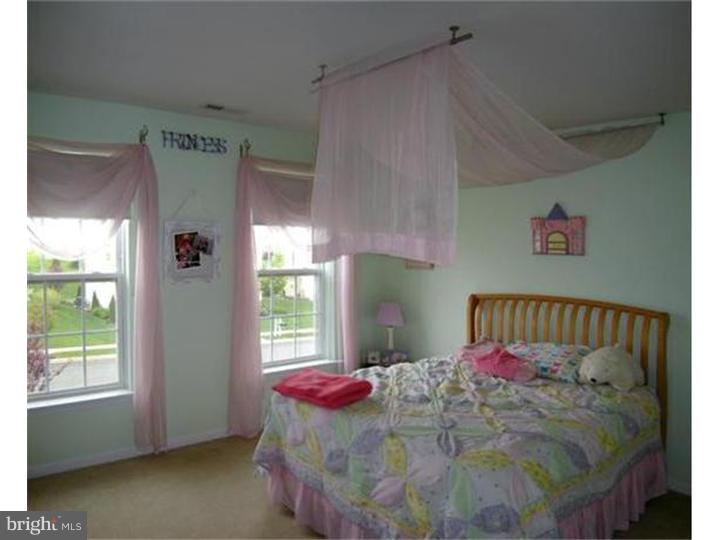 8925 Colebrook Road, Unit 241 Breinigsville, PA 18031 - Photo 8 of 13 Gallery Image 8