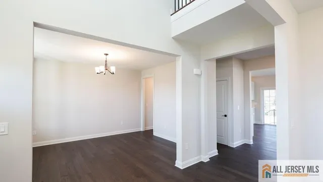 $1,299,000 | 1 Michael Court, North Brunswick, NJ 08902