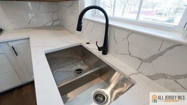 $1,299,000 | 1 Michael Court, North Brunswick, NJ 08902