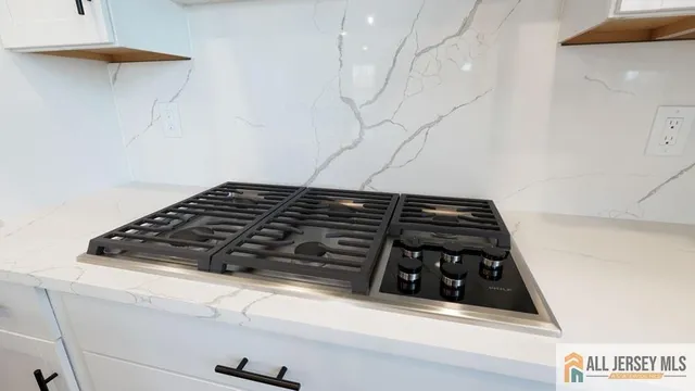 $1,299,000 | 1 Michael Court, North Brunswick, NJ 08902