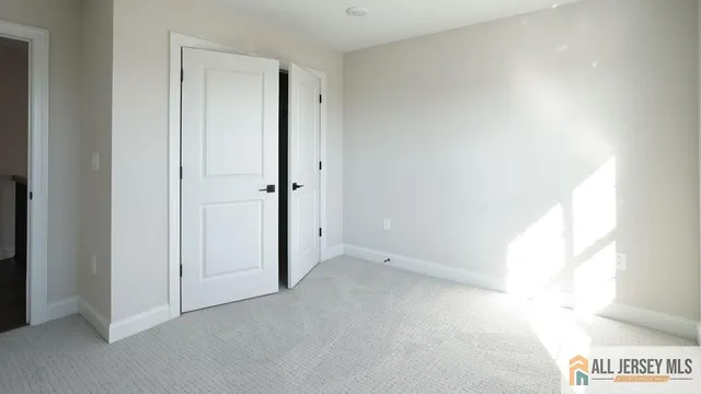 $1,299,000 | 1 Michael Court, North Brunswick, NJ 08902