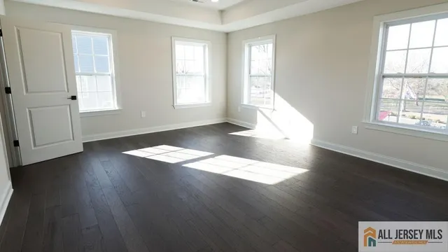 $1,299,000 | 1 Michael Court, North Brunswick, NJ 08902