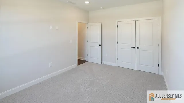 $1,299,000 | 1 Michael Court, North Brunswick, NJ 08902