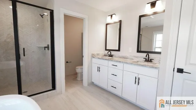 $1,299,000 | 1 Michael Court, North Brunswick, NJ 08902