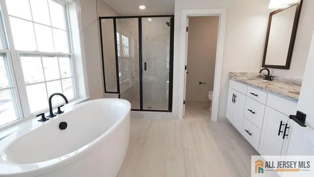 $1,299,000 | 1 Michael Court, North Brunswick, NJ 08902