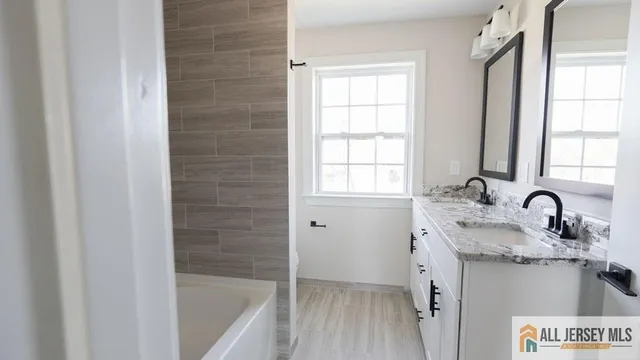 $1,299,000 | 1 Michael Court, North Brunswick, NJ 08902