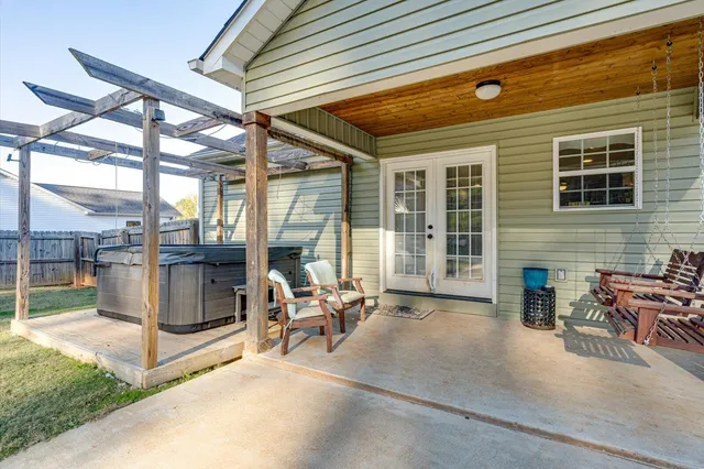 $323,000 | 2217 Mc Camish Road Northeast, Dalton, GA 30721