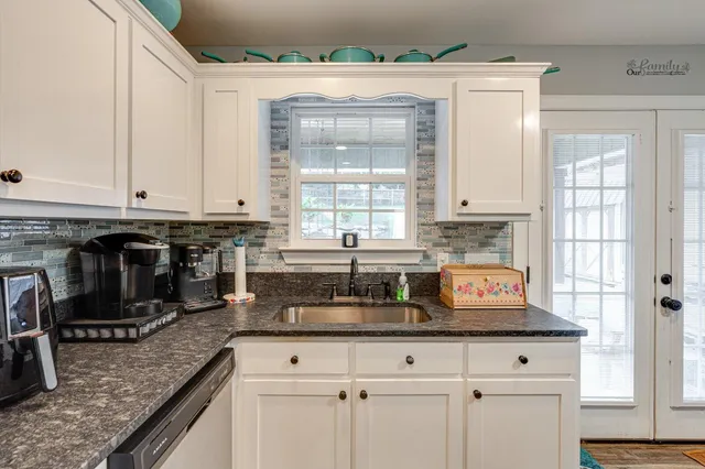 $323,000 | 2217 Mc Camish Road Northeast, Dalton, GA 30721