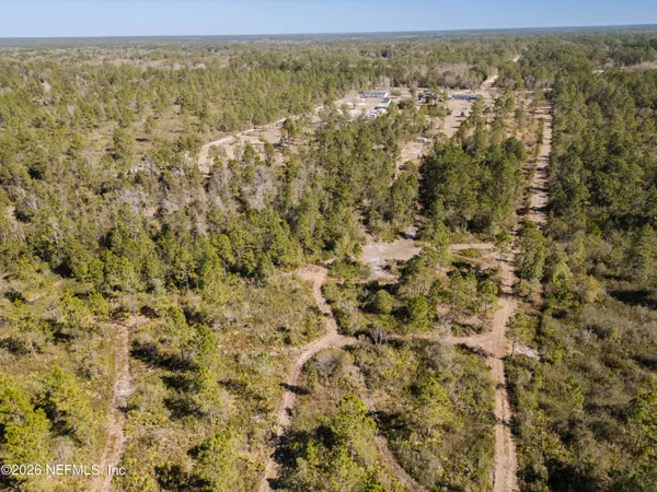 $450,000 | 125 Currant Avenue, Middleburg, FL 32068