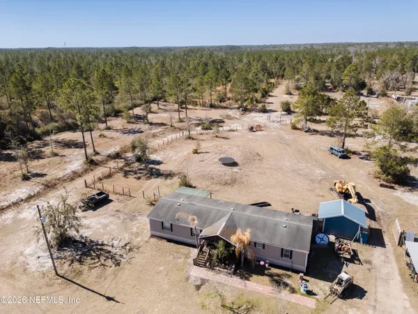 $450,000 | 125 Currant Avenue, Middleburg, FL 32068