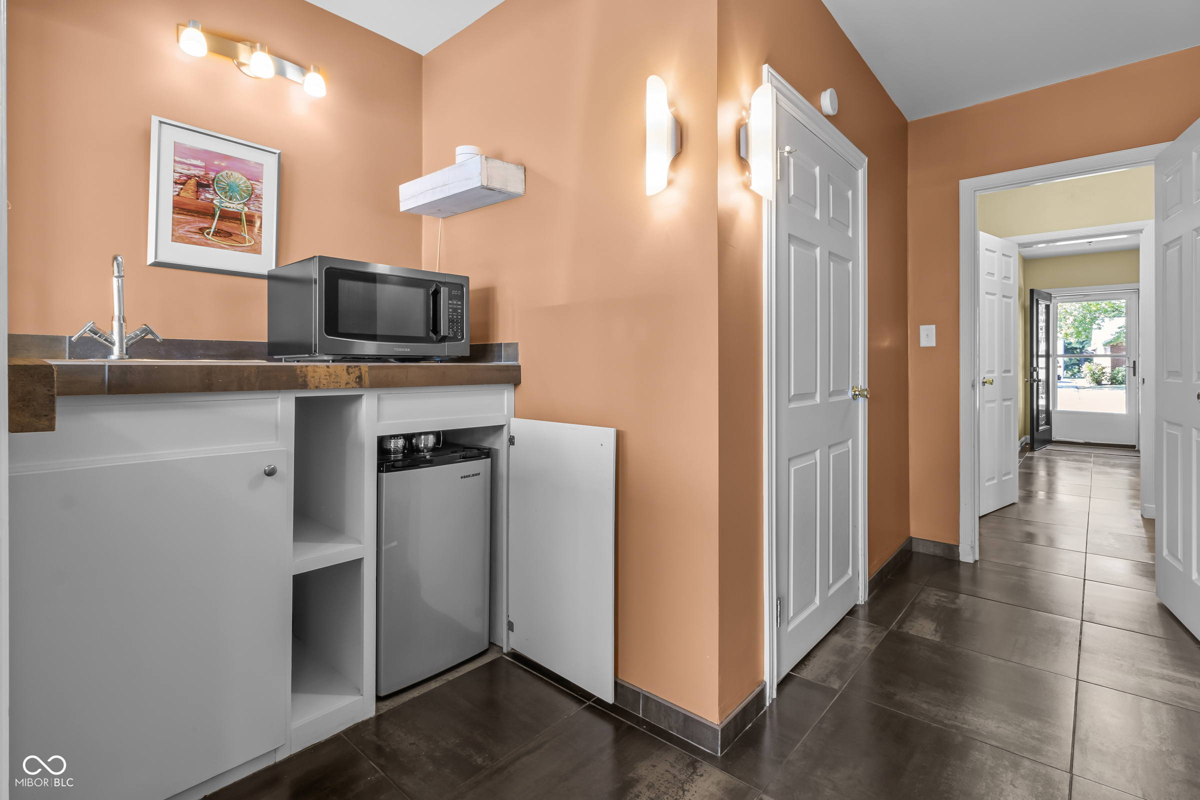 6021 Garver Road Indianapolis, IN 46208 - Photo 20 of 39 Gallery Image 20