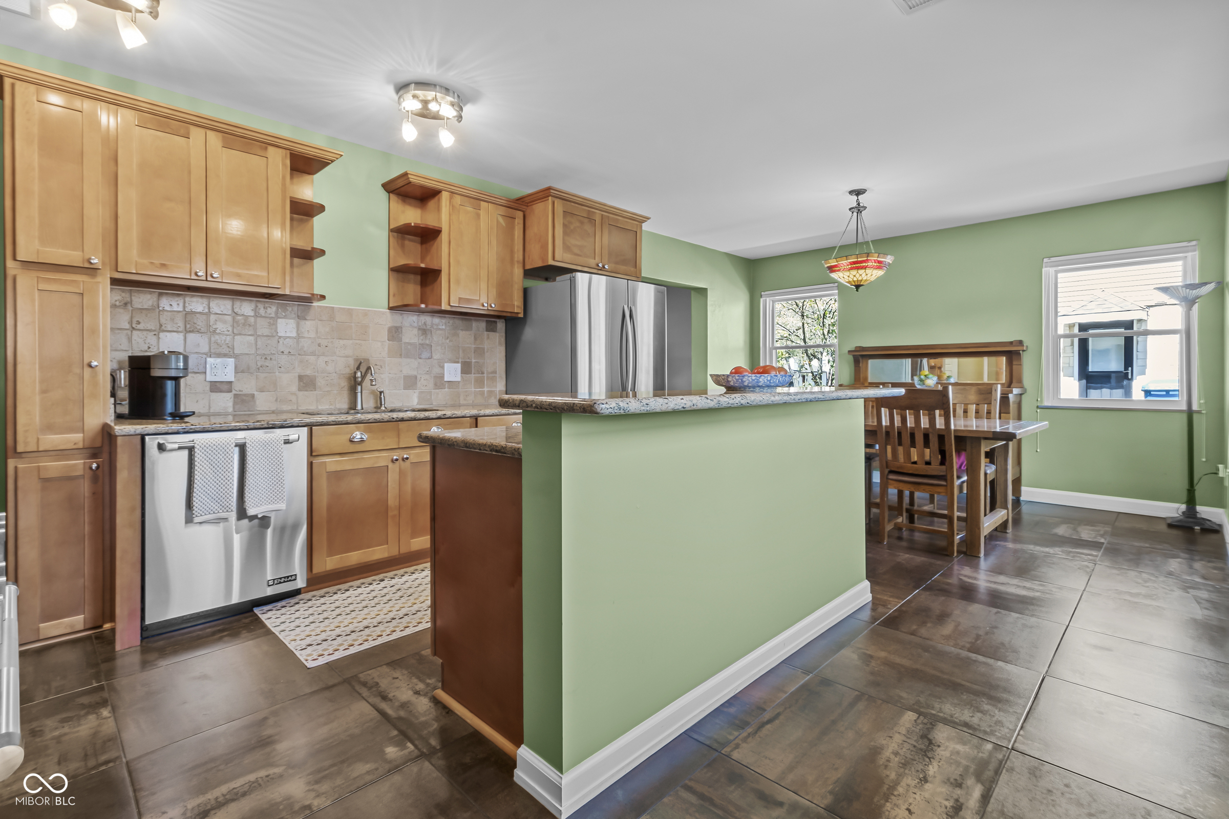 6021 Garver Road Indianapolis, IN 46208 - Photo 8 of 39 Gallery Image 8