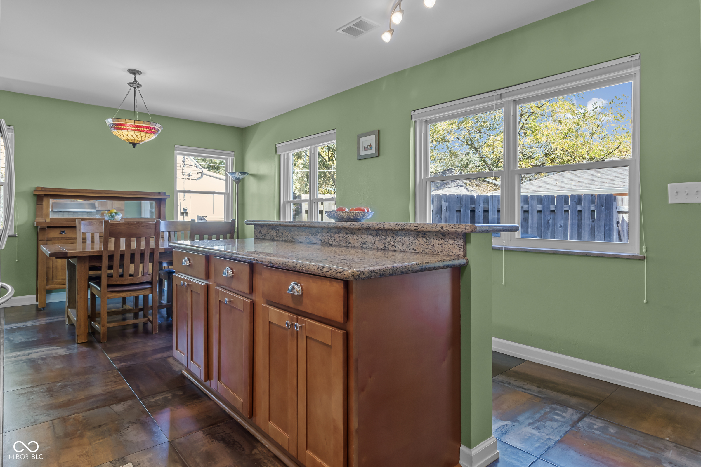 6021 Garver Road Indianapolis, IN 46208 - Photo 10 of 39 Gallery Image 10