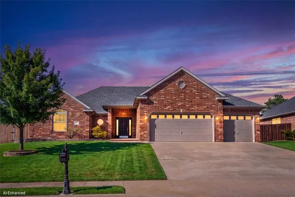 $350,000 | 1782 Green Meadows Avenue, Springdale, AR 72764