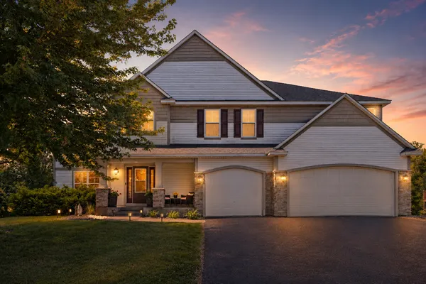 $770,000 | 6290 Hedgecroft Avenue South, Cottage Grove, MN 55016