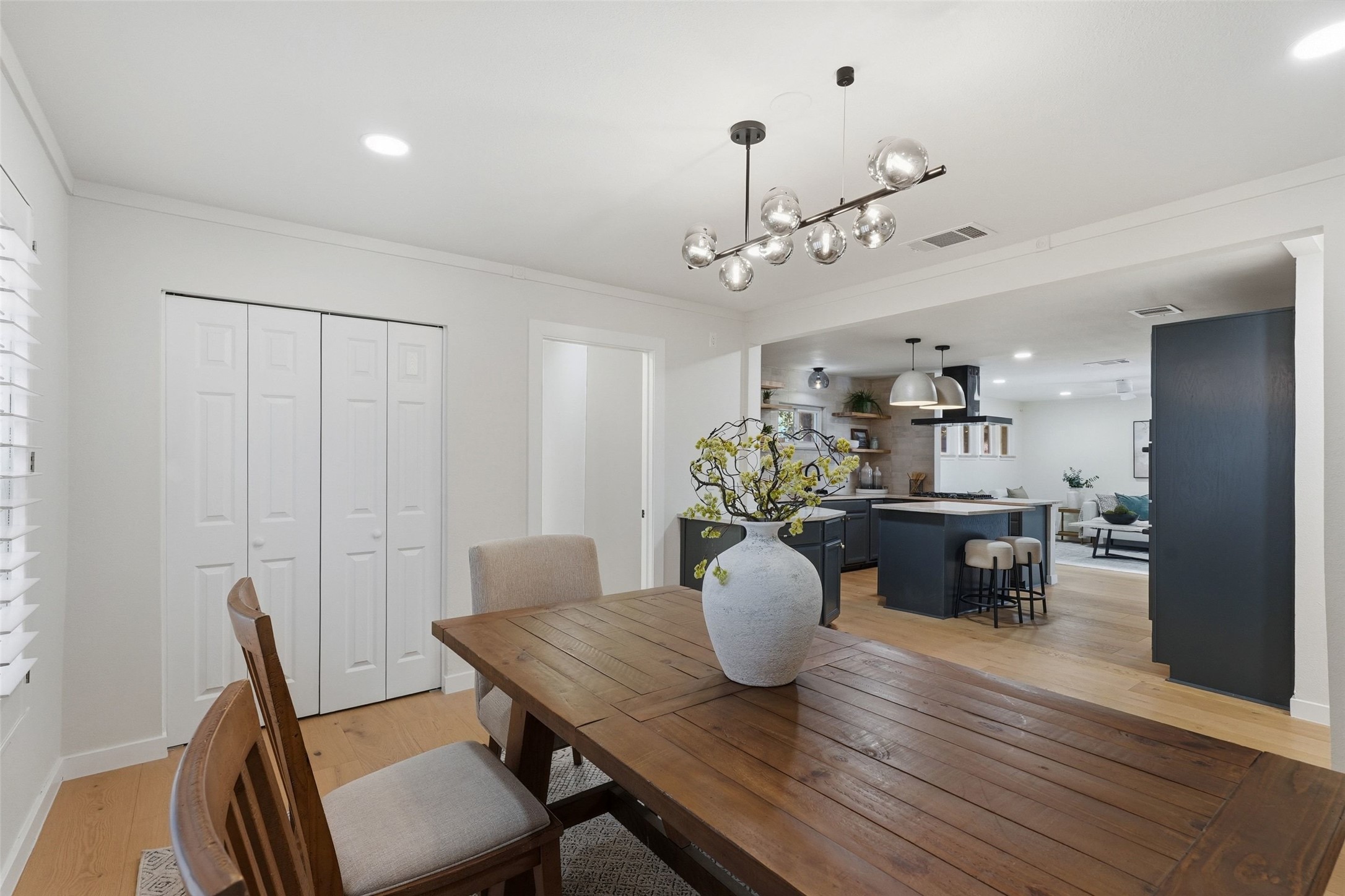 3807 Wilson Street Austin, TX 78704 - Photo 11 of 40