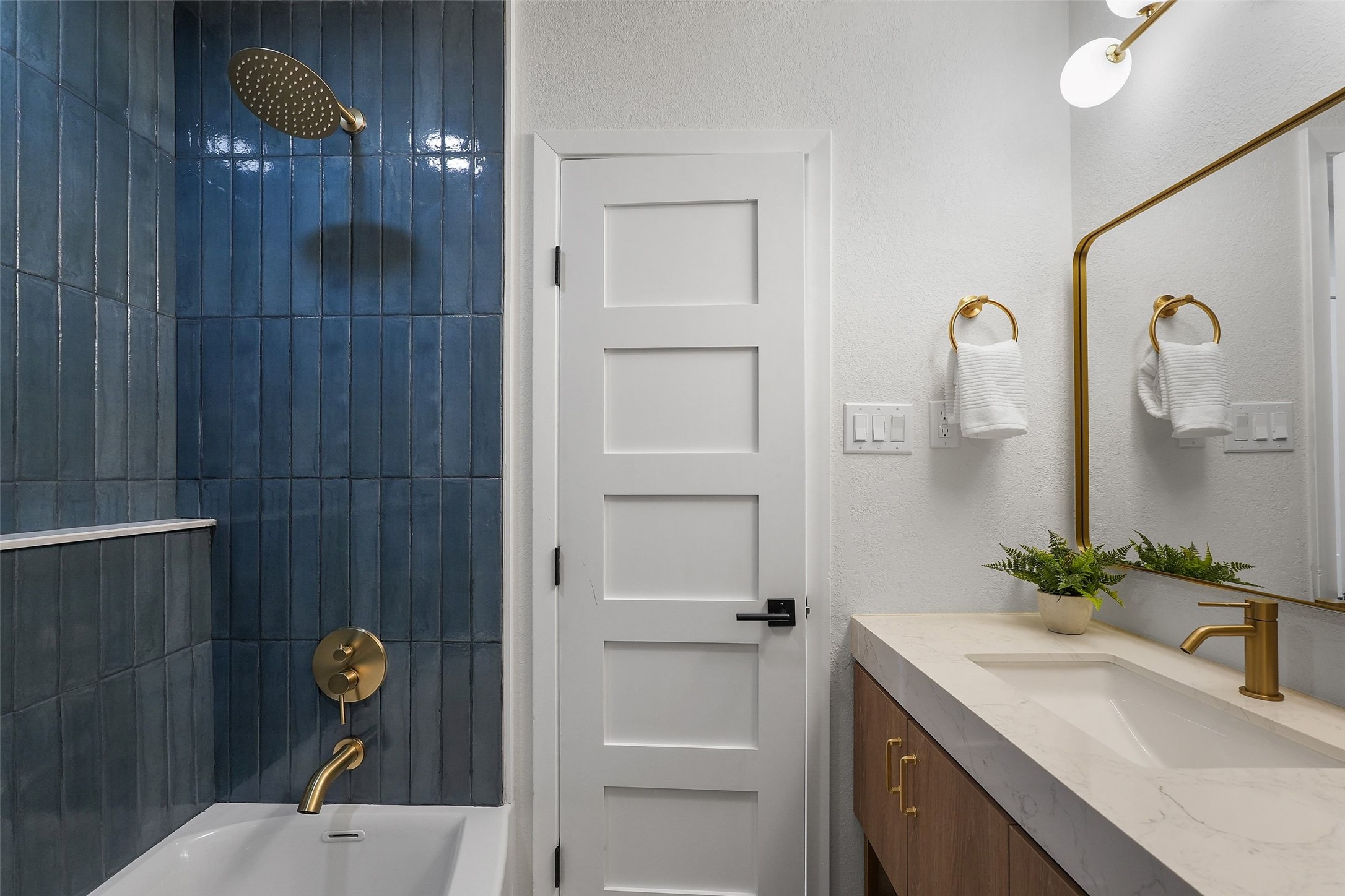 3807 Wilson Street Austin, TX 78704 - Photo 19 of 40