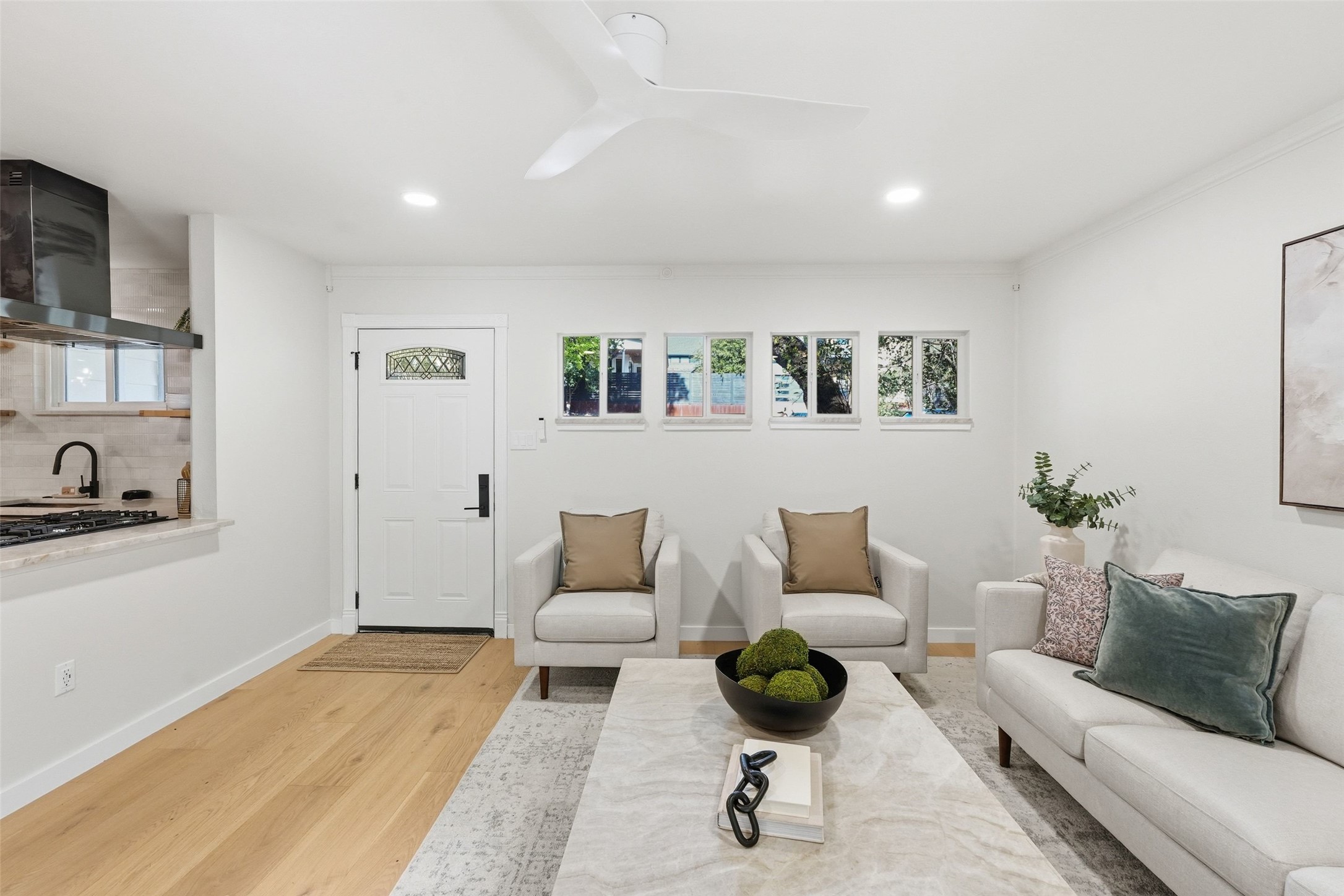 3807 Wilson Street Austin, TX 78704 - Photo 5 of 40 White Oak Engineered Hardwood Floors Throughout