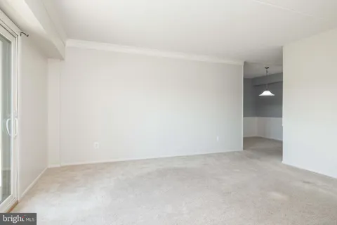 $189,999 | 27701 Valley Run Drive, Unit 701, Wilmington, DE 19810