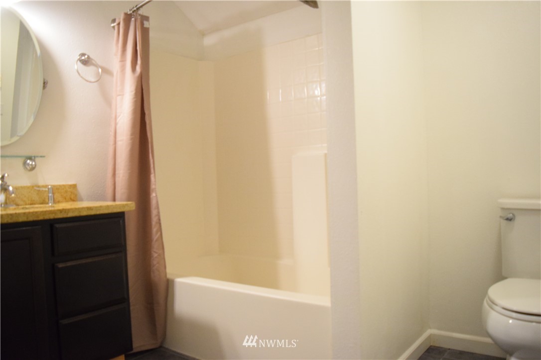512 Williams Avenue South Renton, WA 98057 - Photo 11 of 21 Gallery Image 11