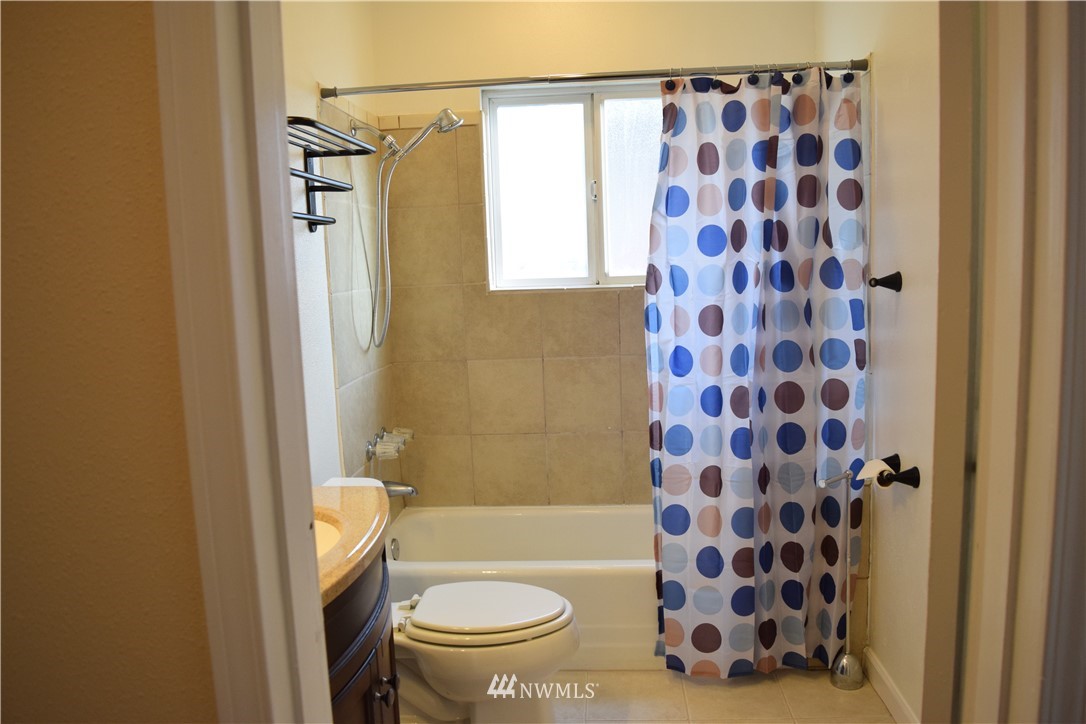 512 Williams Avenue South Renton, WA 98057 - Photo 7 of 21 Gallery Image 7