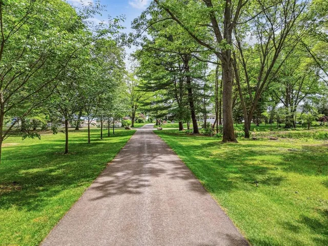 $6,700,000 | 20331 Blairs View Drive, White Pigeon, MI 49099