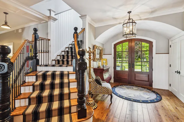 $6,700,000 | 20331 Blairs View Drive, White Pigeon, MI 49099