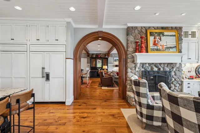 $6,700,000 | 20331 Blairs View Drive, White Pigeon, MI 49099