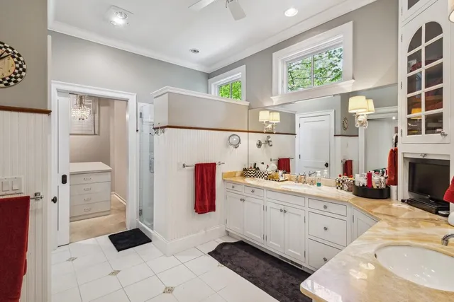 $6,700,000 | 20331 Blairs View Drive, White Pigeon, MI 49099