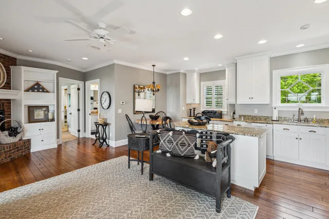 $6,700,000 | 20331 Blairs View Drive, White Pigeon, MI 49099