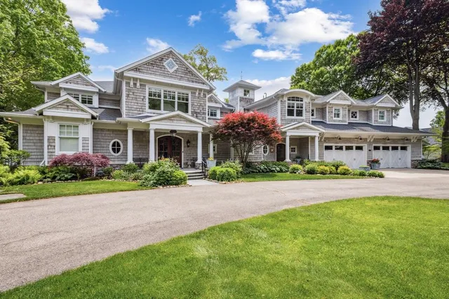 $6,700,000 | 20331 Blairs View Drive, White Pigeon, MI 49099