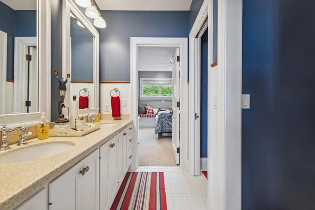 $6,700,000 | 20331 Blairs View Drive, White Pigeon, MI 49099