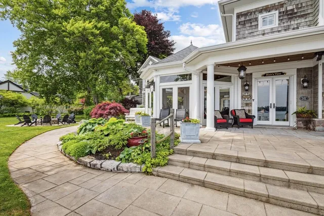 $6,700,000 | 20331 Blairs View Drive, White Pigeon, MI 49099