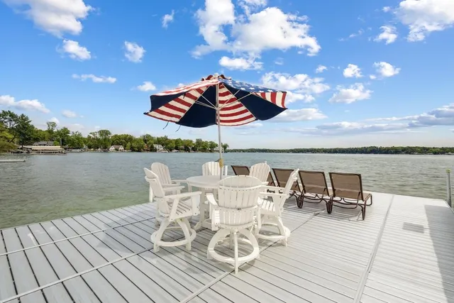 $6,700,000 | 20331 Blairs View Drive, White Pigeon, MI 49099