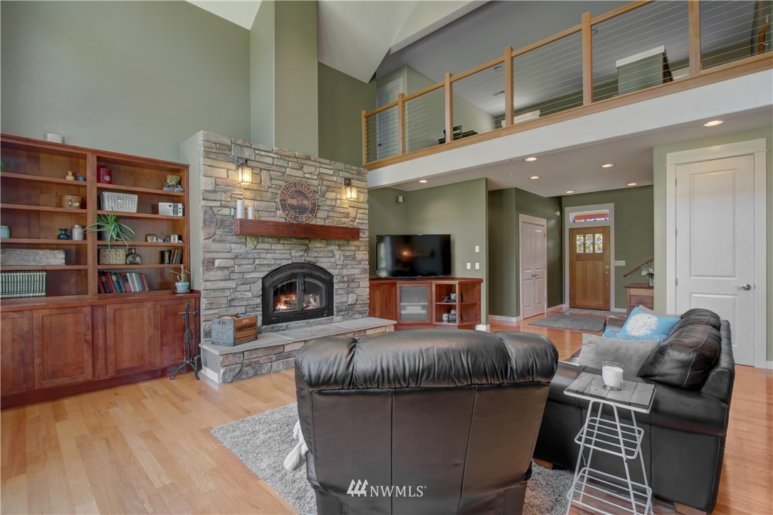 14317 Jordan Road Arlington, WA 98223 - Photo 5 of 24 Gallery Image 5