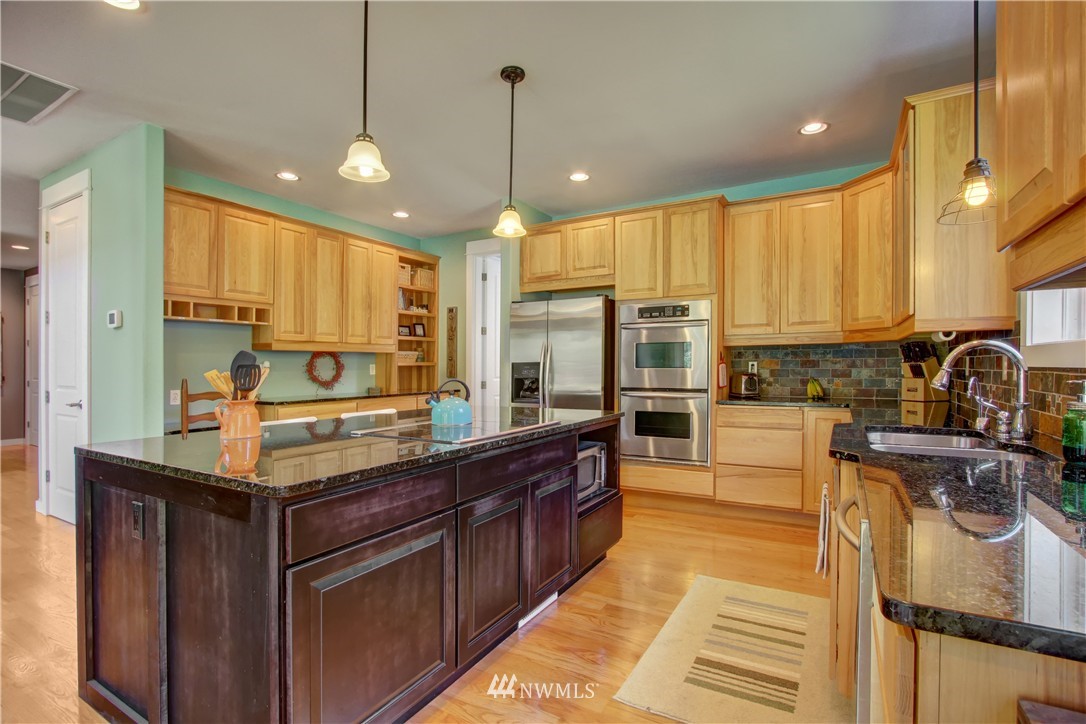 14317 Jordan Road Arlington, WA 98223 - Photo 7 of 24 Gallery Image 7
